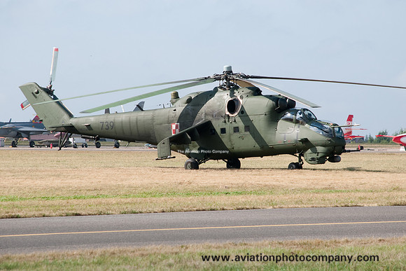 Polish Army 56 BL Mil Mi-24V 739 at the Radom Airshow (2013)