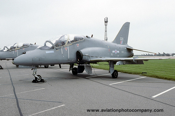 RAF 7 FTS 19 Squadron Hawker Siddeley Hawk T.1A XX320 (1994)
