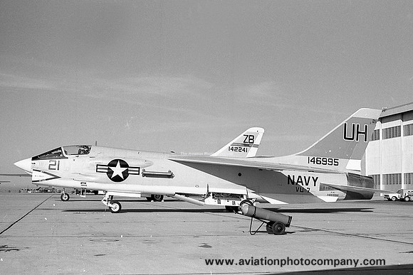 US Navy VU-7 Chance F-8C Crusader 146995/UH-21 (1965)