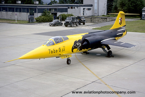 West German Air Force JBG33 Lockheed F-104G Starfighter 21+67 (1985)