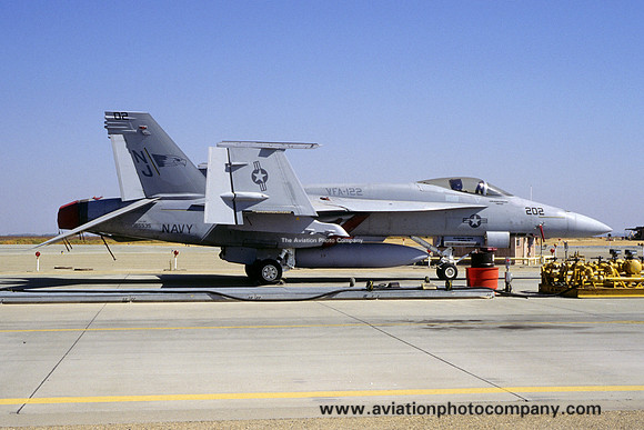 US Navy VFA-122 Boeing F/A-18E Super Hornet 165535/NJ-202 (2000)