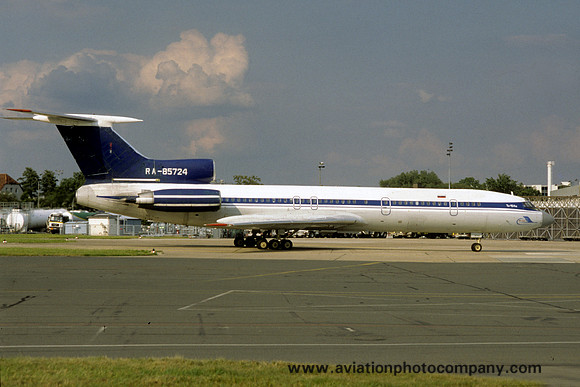 SP Air Tupolev Tu-154 RA-85724 (1998)