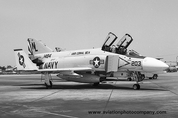 US Navy VF-111 McDonnell F-4N Phantom 154184/NL-203