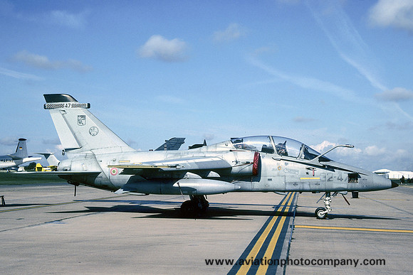 Italian Air Force 32 Stormo Aeritalia AMX-T MM55046/32-47 (2004)