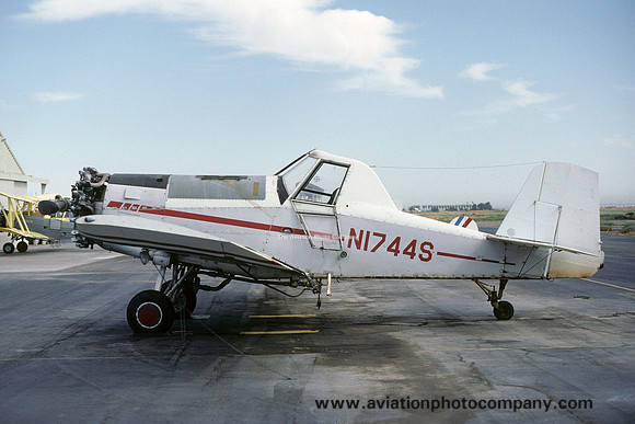 Snow S-2D N1744S (1983)