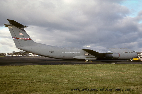 USAF Tennessee ANG 155 AS Lockheed C-141B Starlifter 66-0139 at Prestwick (2000)