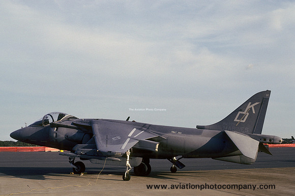US Marines VMAT-203 McDonnell Douglas AV-8B Harrier 165725/KD-37 (1992)
