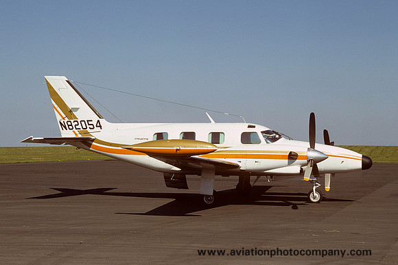 Piper PA-31T Cheyenne N82054 (1977)