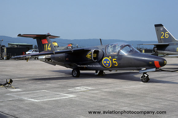 Swedish Air Force F5 SAAB 105 Sk60 60114 (1986)