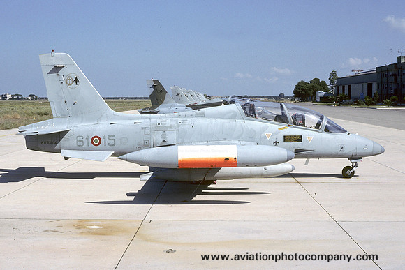 Italian Air Force 61 Stormo Aermacchi MB-339A MM55054/61-15 (1998)