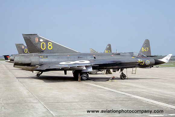 Swedish Air Force F10 SAAB Draken J-35F 35543/08 (1986)
