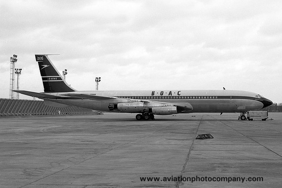 BOAC Boeing 707-400 G-ARWD at London Heathrow