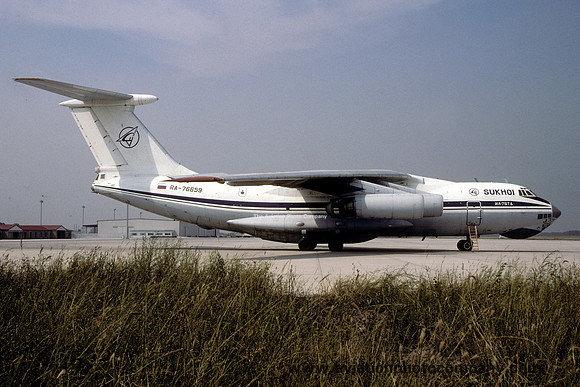 Sukhoi Ilyushin IL-76T RA-76659 (1998)