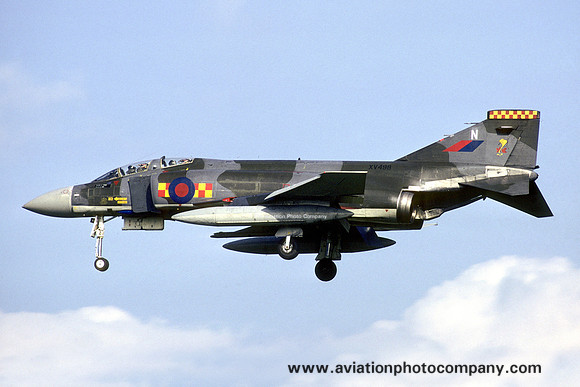 RAF 92 Squadron McDonnell F-4M Phantom FGR.2 XV498/N (1985)