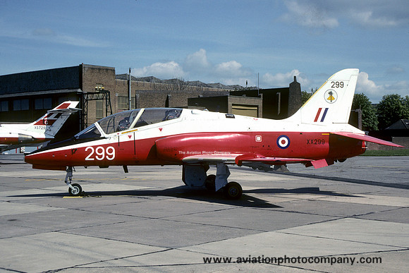 RAF 4 FTS Hawker Siddeley Hawk T.1 XX299 (1991)