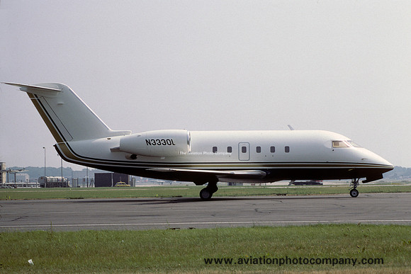 Canadair CL-600 Challenger N3330L