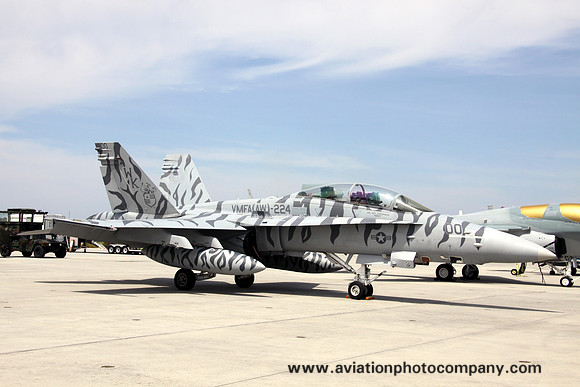 US Marines VMFA(AW)-224 McDonnell Douglas F/A-18D Hornet 164886/WK-00 at MCAS Cherry Point (2012)