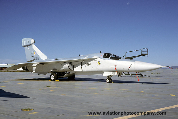 USAF 27 FW 420 ECS General Dynamics EF-111A Raven 66-0051/CC (1998)