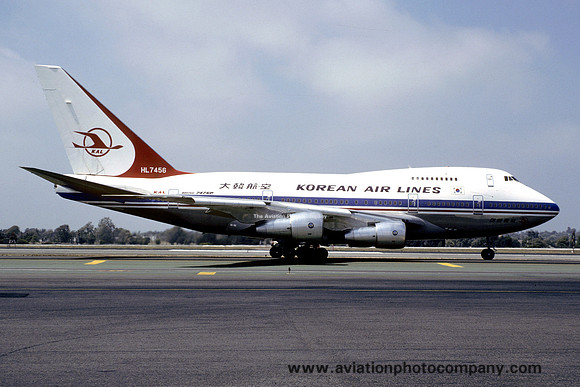 Korean Airlines Boeing 747SP HL7456 (1982)