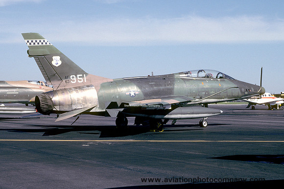 USAF Ohio ANG 112 TFS North American F-100F Super Sabre 56-3951 (1979)