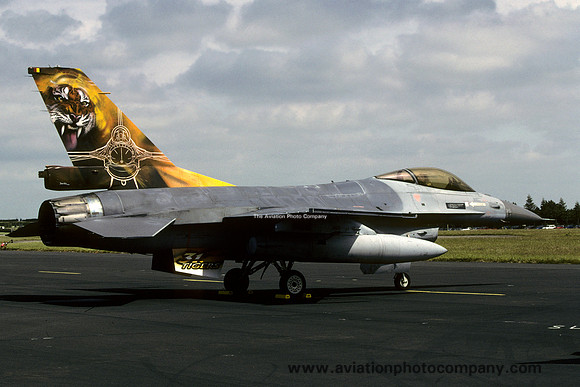 Belgian Air Force GD F-16AM FA-93 at Tiger Meet Cambrai (2003)