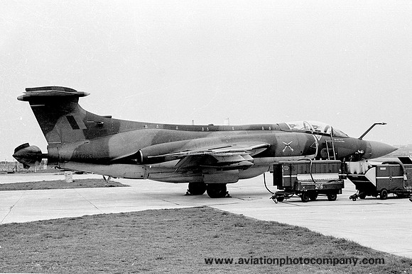 RAF 237 OCU Blackburn Buccaneer S.2A XT283 (1977)