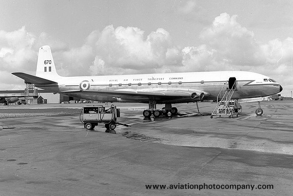 RAF 216 Squadron De Havilland Comet C.2 XK670