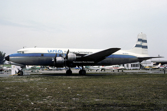 Lanica Douglas DC-6BF AN-BFM (1978)