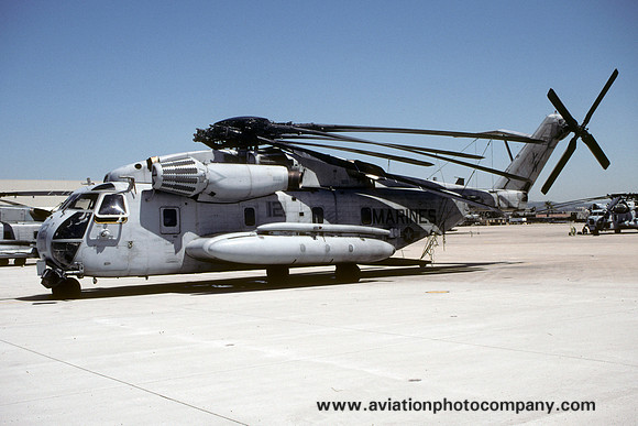US Marines HMH-466 Sikorsky CH-53E Super Stallion 164777/YK-12 (1999)