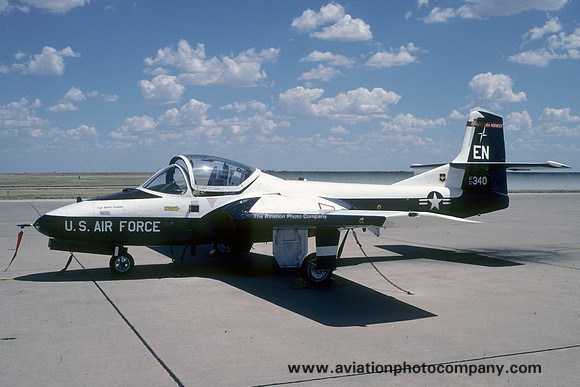 USAF 80 FTW 89 FTS Cessna T-37B 57-2340/EN (2000)