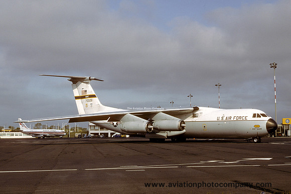 USAF 437 MAW Lockheed C-141A Starlifter 67-0026 at Newcastle (1980)