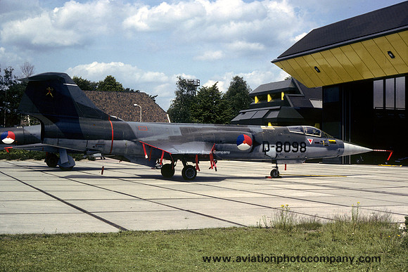 Dutch Air Force 323 Squadron Lockheed F-104G Starfighter D-8098 (1982)