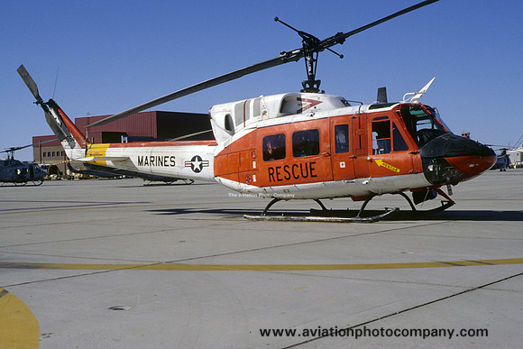 US Marines Yuma Base Flight Bell UH-1N Iroquois 158554/5Y (2000)
