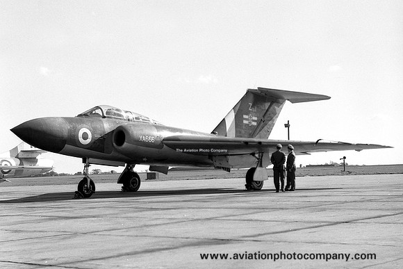 RAF 41 Squadron Gloster Javelin FAW.5 XA666/Z (1959)