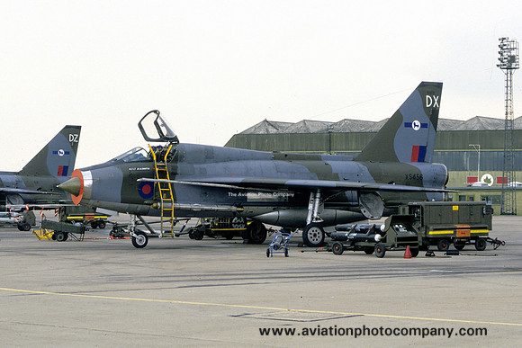 RAF LTF English Electric Lightning T.5 XS456/DX at RAF Binbrook (1986)