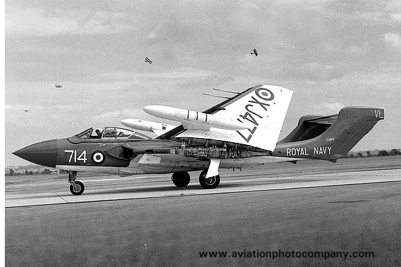Royal Navy 766 Squadron De Havilland Sea Vixen FAW.1 XJ477/VL714 (1964)
