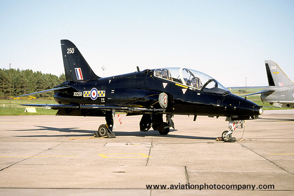 RAF 100 Squadron Hawker Siddeley Hawk T.1 XX250 (2000)