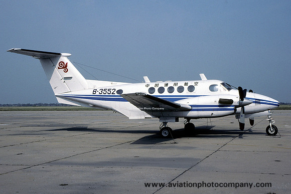 China General Aviation Beech King Air 200 B-3552 (1998)
