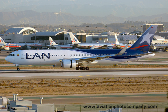 LAN Colombia Boeing 767-300 CC-BDD at Los Angeles IAP (2013)