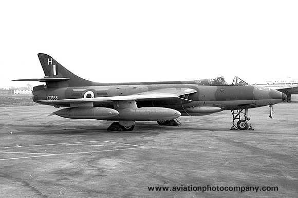 RAF 8 Squadron Hawker Hunter FGA.9 XE655/H (1963)