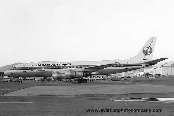 Japan Airlines Douglas DC-8-55 JA8015 (1969)