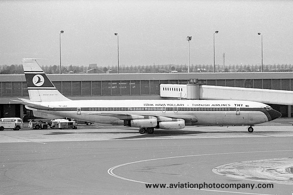 THY Turkish Airlines Boeing 707-300 TC-JAH