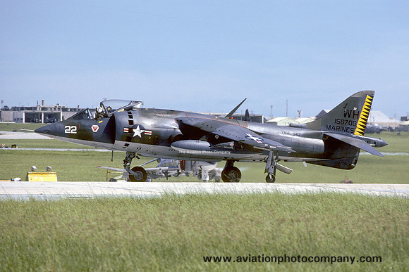US Marines VMA-542 Hawker Siddeley AV-8A Harrier 158708/WH-22 (1977)
