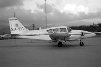 Piper PA-23-250 Aztec B N147EC