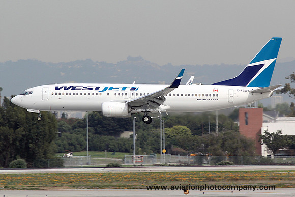 Westjet Boeing 737-800 C-FBWI at Los Angeles IAP (2014)
