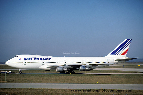 Air France Boeing 747-100 F-BPVH