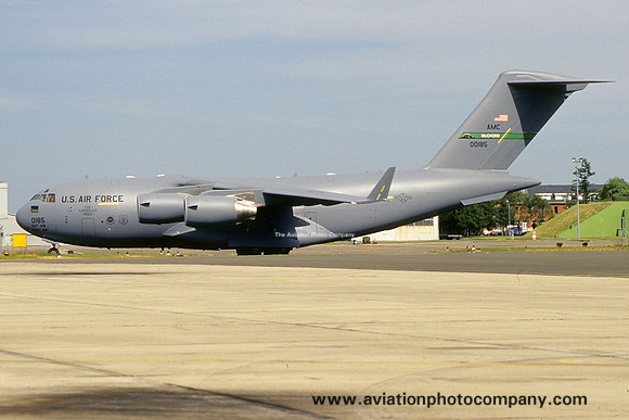 USAF 62/446 AW McDonnell Douglas C-17A Globemaster 00-0185 (2002)