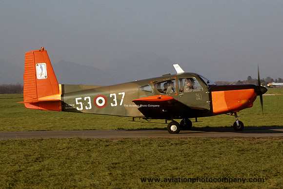Italian Air Force 53 Stormo SIAI S-208M MM61906/53-37 (1984)