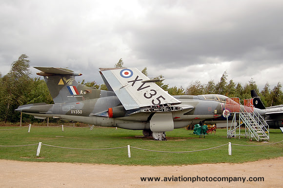 Blackburn Buccaneer S.2 XV350 at the East Midlands Aeropark (2011)