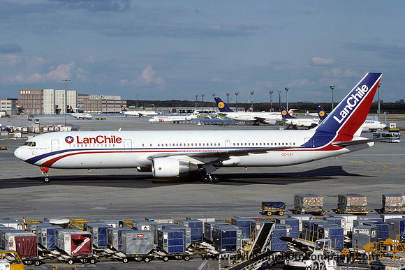 LAN Chile Boeing 767-300 CC-CEY at Frankfurt IAP (1993)
